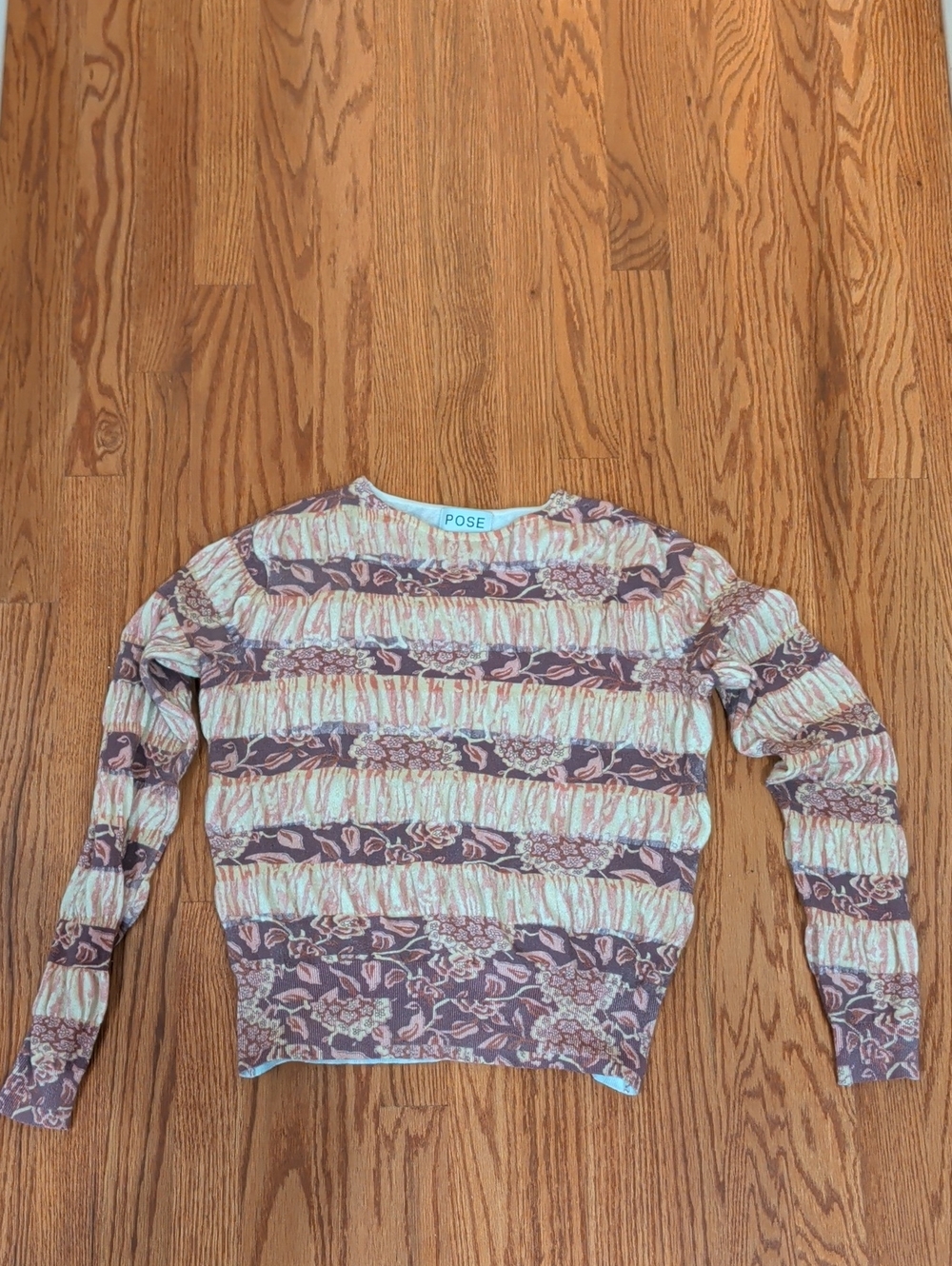 Floral-Stripe Crewneck Sweater in Mauve and Cream With Stretch